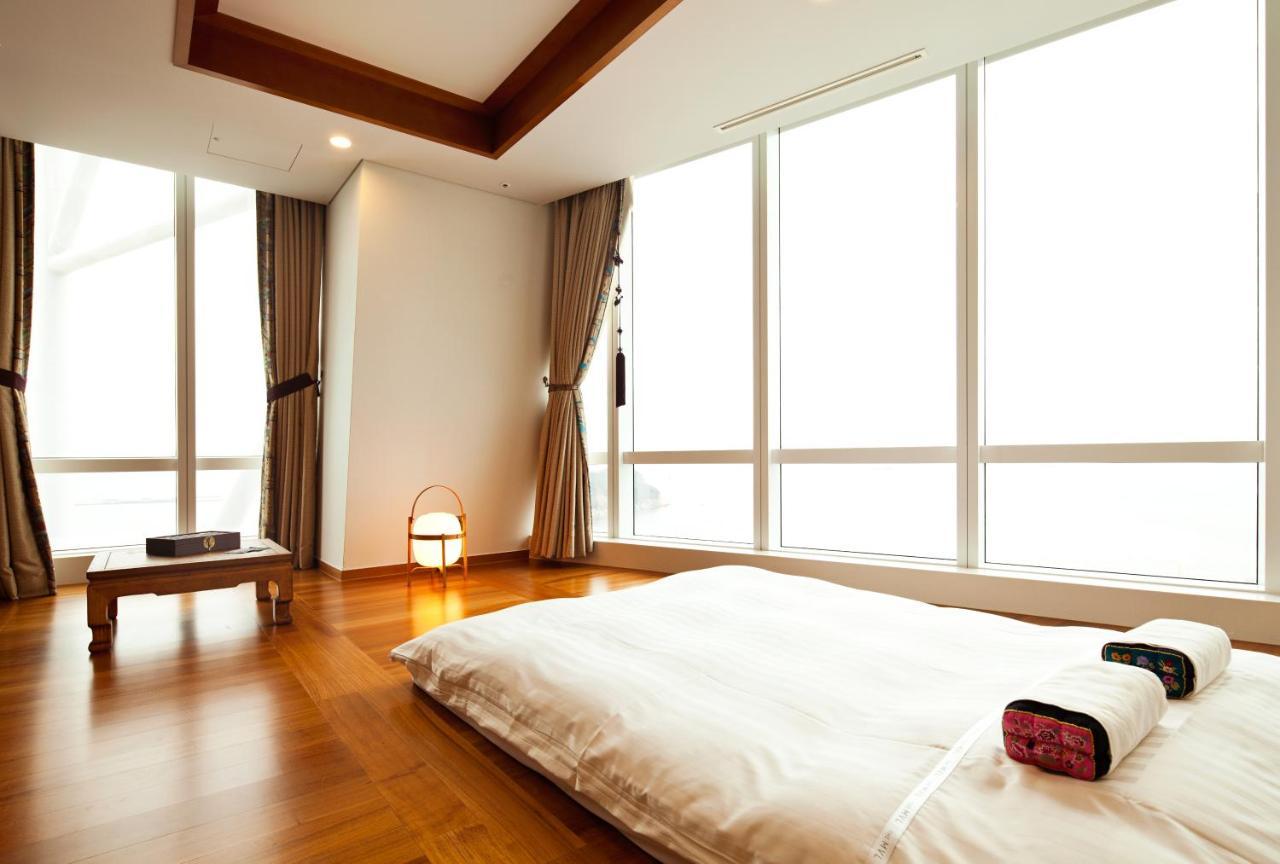 Sono Calm Yeosu Hotel Exterior photo