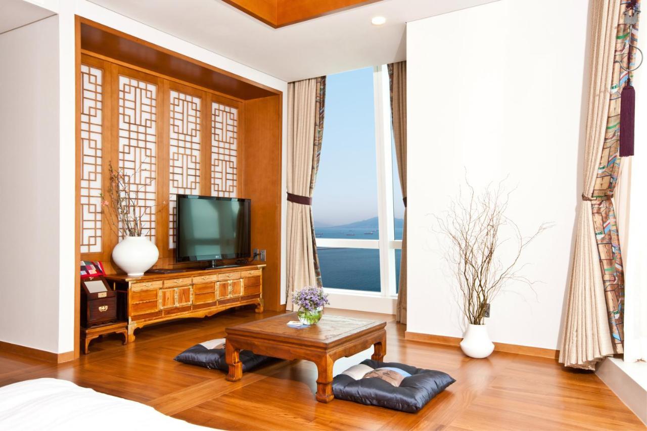 Sono Calm Yeosu Hotel Exterior photo